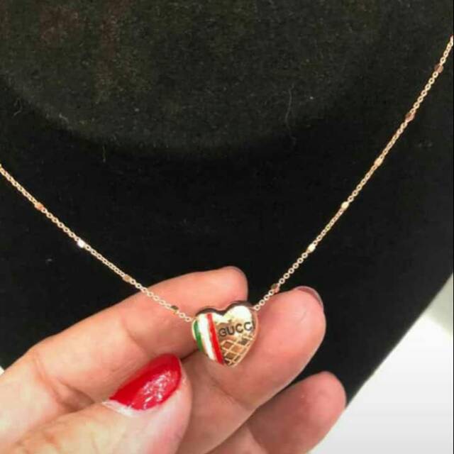Kalung emas gucci