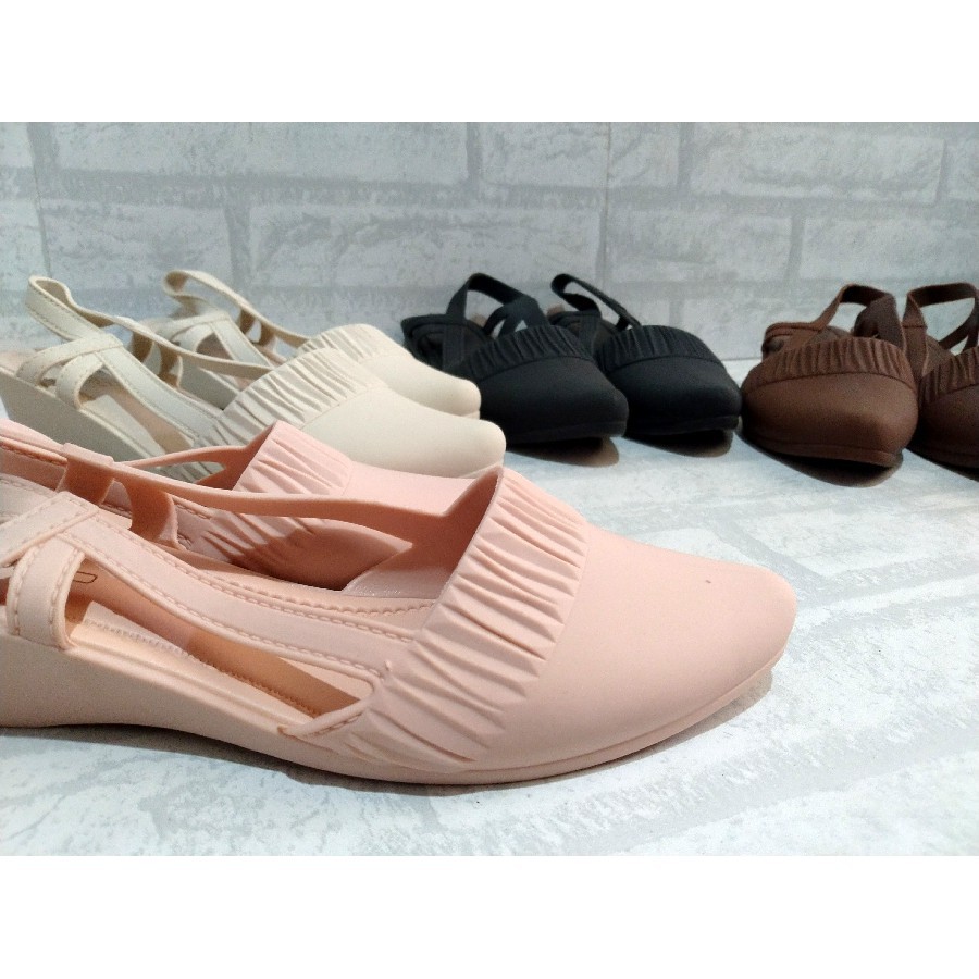 fuhaha Sepatu Jelly Wedges Kerut Tali wanita
