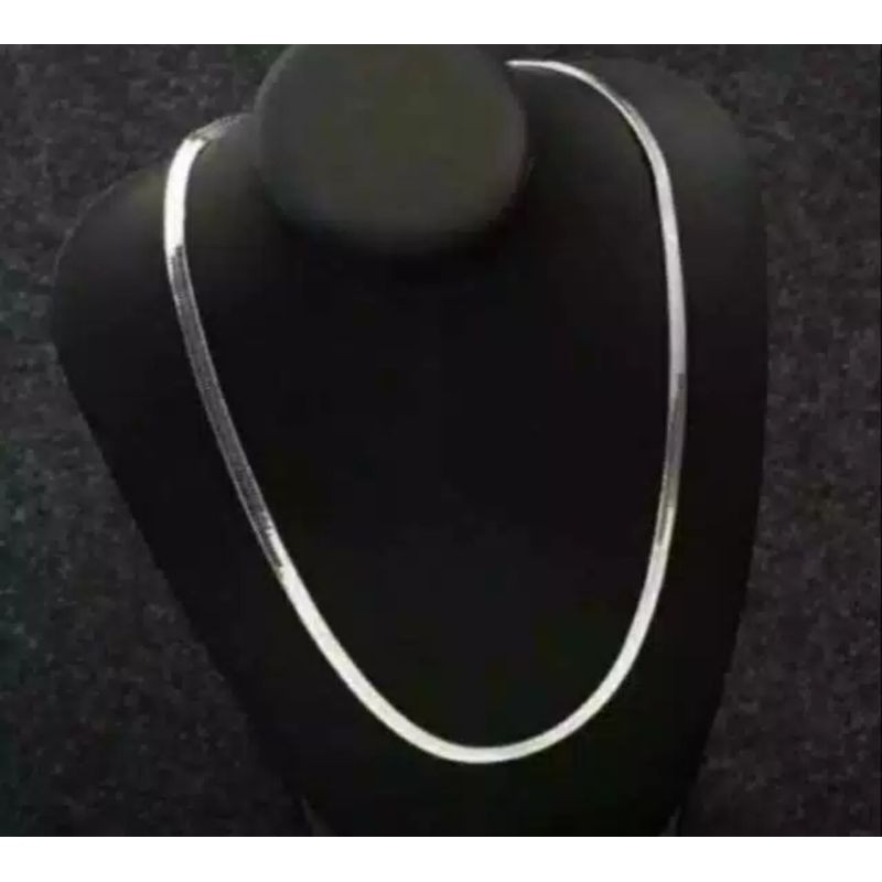 terbaru di toko Cicastoree / Kalung titanium pria dan wanita