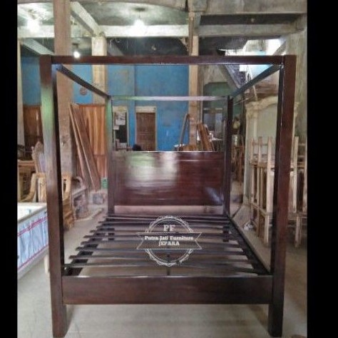 tempat tidur dipan kanopi kayu jati modern minimalis ukuran 160cm