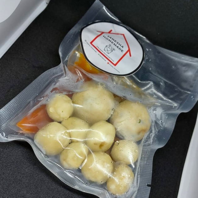 

Frozen Food Cilok Homemade 200gr Buatan Sendiri