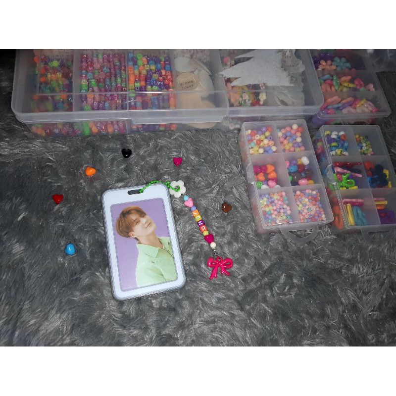 

Photocard Holder Shaker