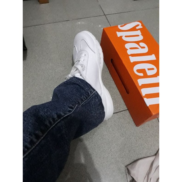 sepatu wanita kets Spaletti putih size 36
