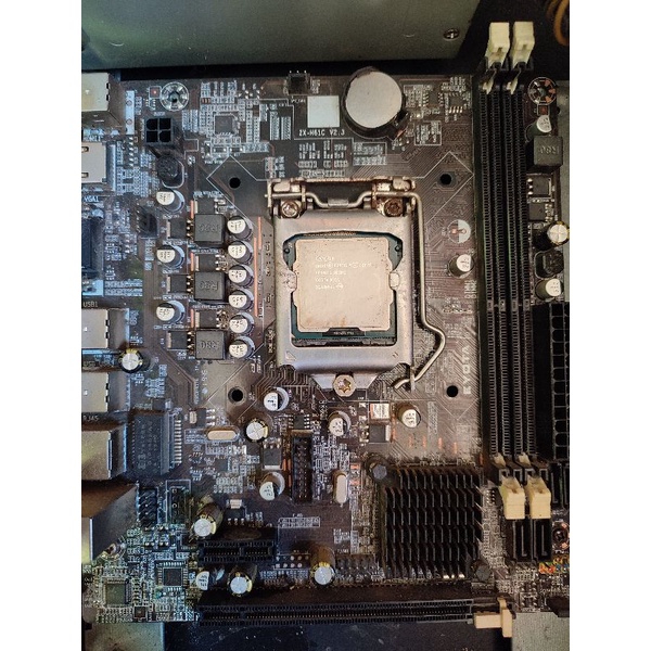 Motherboard eyota H61 Socket LGA 1155 bekas berkualitas