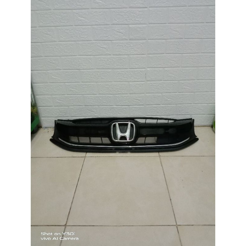Grill Honda Brio