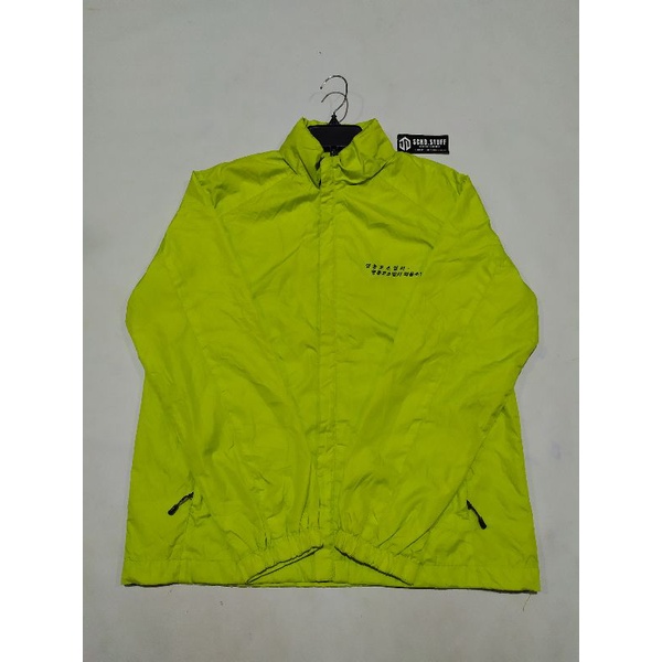 JAKET RUNNING LANDAS