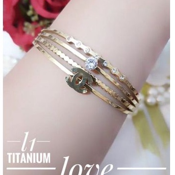 Titanium Gelang s899