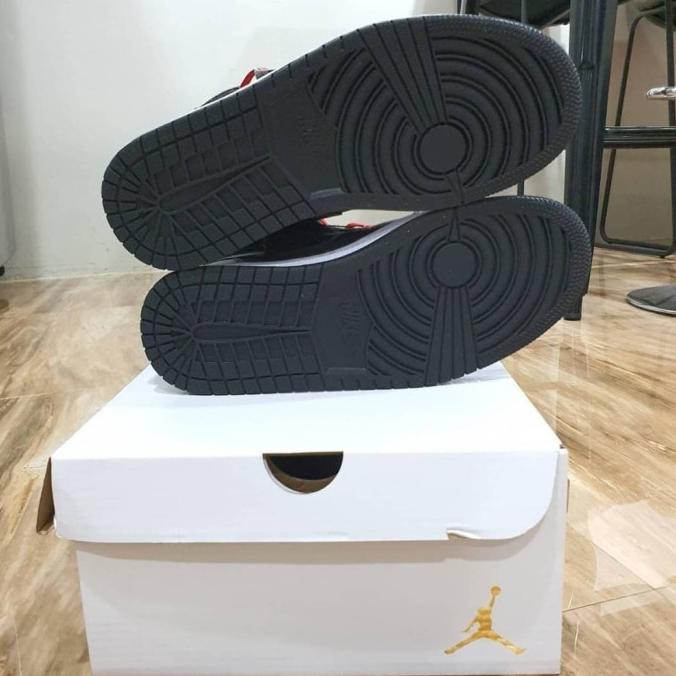 Sepatu Nike Air Jordan 1 Perfect Kicks Original / Black Satin Pria Malikaikha