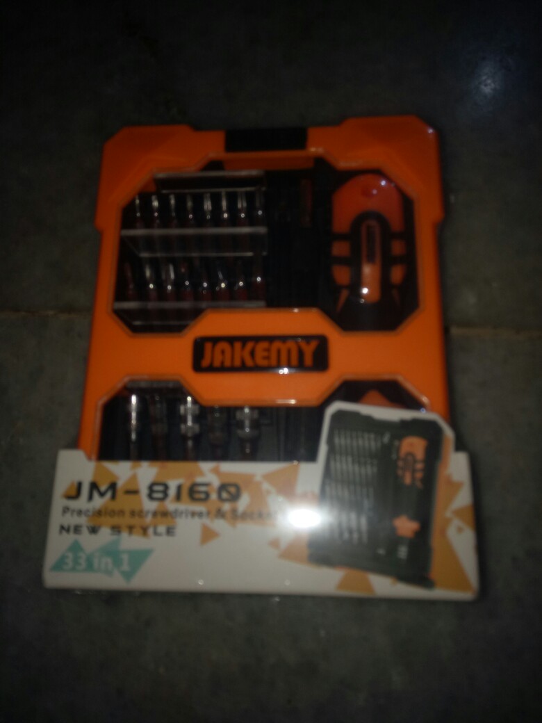 Jakemy 33 In 1 Obeng Set Handphone Jm-8160 For Computer Original