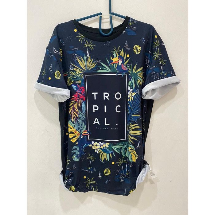 Kaos Pria Spoon Tropical Dark