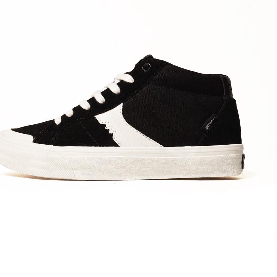 Oke Price.. Beazt Radix Mid I Black White