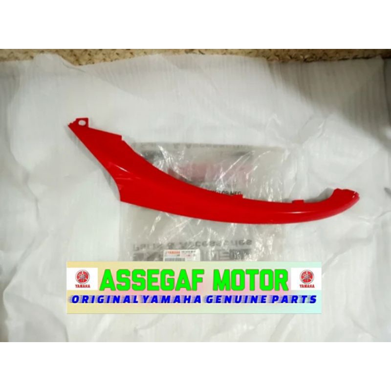 Cover Under dek bawah samping Fino fi 115 merah Kanan original ygp 1YD-F837D-00-P4