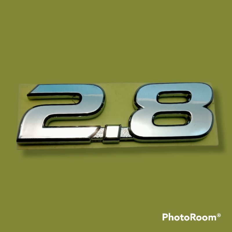 emblem tulisan 2.8 Fortuner original