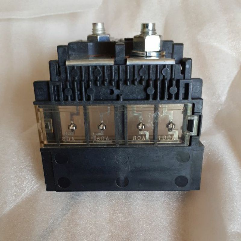 Sikring Kepala Aki Mobil Nissan Livina datsun march original , 100 Amper