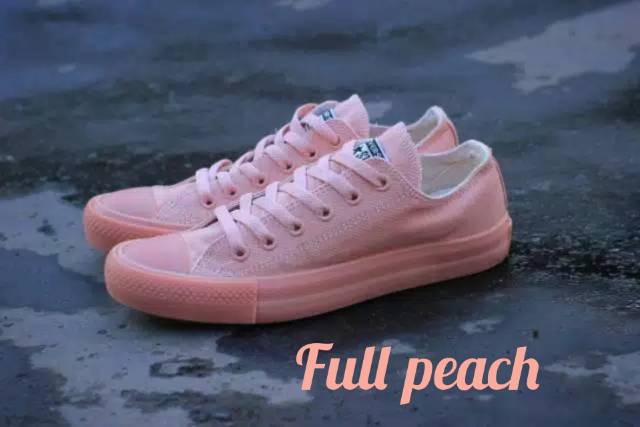 Converse Chuck Taylor New Release Undefeated Low Pendek Peach