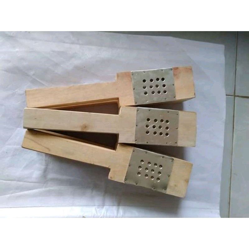 Cetakan ulat sutra/stik keju