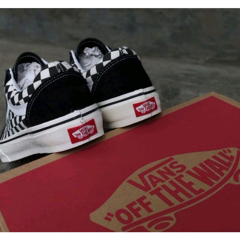 SEPATU WOLF X VANS AUTHENTIC FULL BLACK HITAM POLOS WHITE PUTIH OLDSKOOL ERA SK8-Hi  GUM OG CHECKERBOARD CATUR