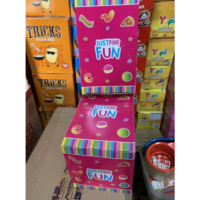 

Promo Awal tahun Yupi Just For Fun 1 box isi 12 sachet Promo Awal tahun