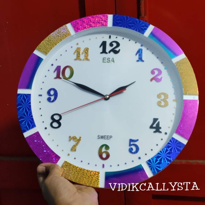 Jam dinding 563 Full color Limited edition Sweep Autometic halus