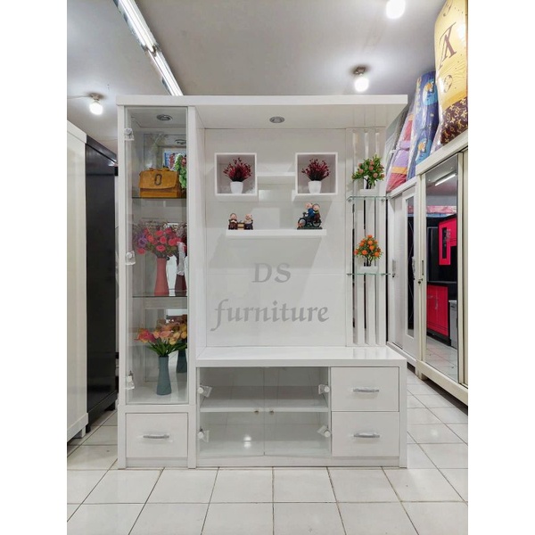 Pajangan Partisi TV  Pajangan TV Bloktik / Pajangan Minimalis / partisi ruangan / Bufet TV MINIMALIS