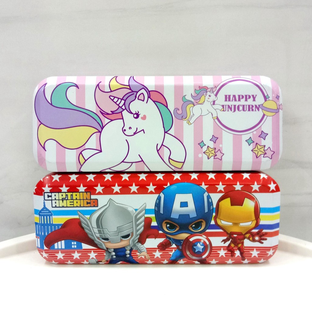 

Kotak Tempat Pensil Kaleng Unicorn Marvel Captain America Ironman A-424