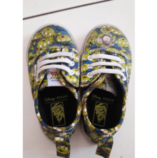 Sepatu Vans toy story