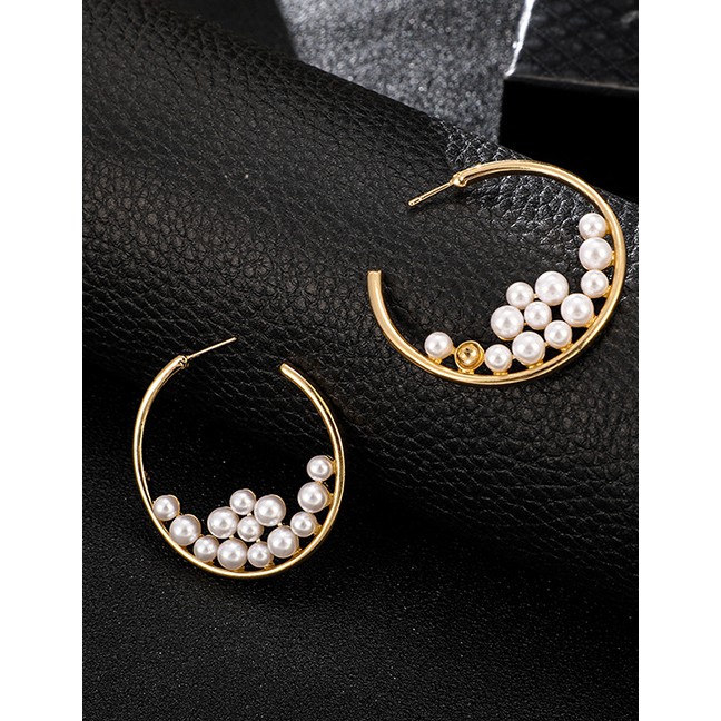 LRC Anting Tusuk Fashion Gold Alloy Size Pearl Geometric Round Earrings D09321