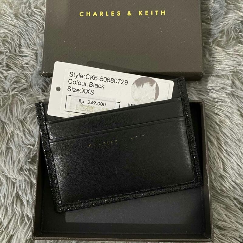 Preloved Charles & Keith Card Holder