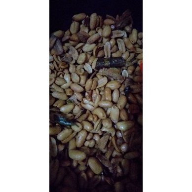 

Cemilan Kacang Goreng Rasa Original 250 gr