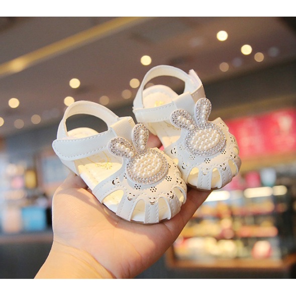 Sepatu anak dan bayi perempuan import premium motif ala BUNNY MUTIARA KILAU premium lentur