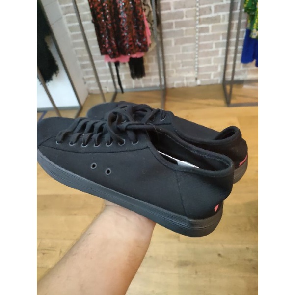 Sneaker pria casual full hitam Bershka Original sale Size 41 dan 44