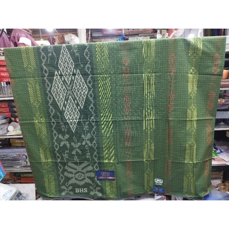 sarung tenun BHS clasic motif baru