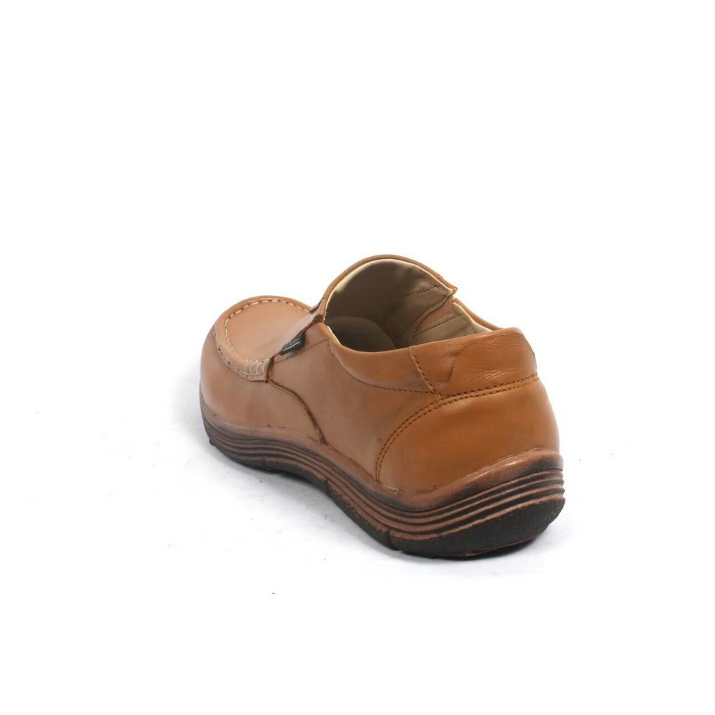 SepatuFormal Pantofel Slip On Pria Sepatu Pria Casual Formal Kulit Asli Sepatu Formal Pria Pantofel Kerja Kuliah formal Original Kekinian Murah Terlaris Sepatu Loafer Kulit Pria