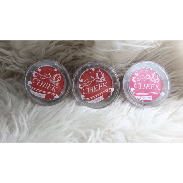 (ci,x) MADAME GIE BLUSH ON SINGLE PADAT HYPER PIGMENTED - PERONA PIPI BLUSED