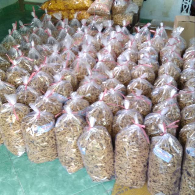 

Keripik Usus. beli dalam jumlah banyak harga bisa nego