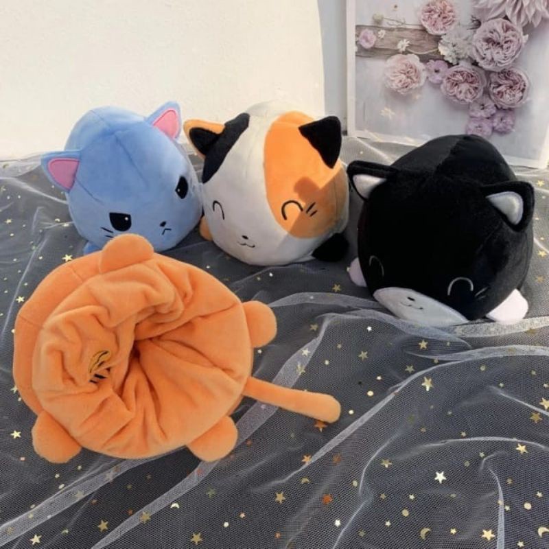 Boneka Kucing Dua Sisi Reversible Cat