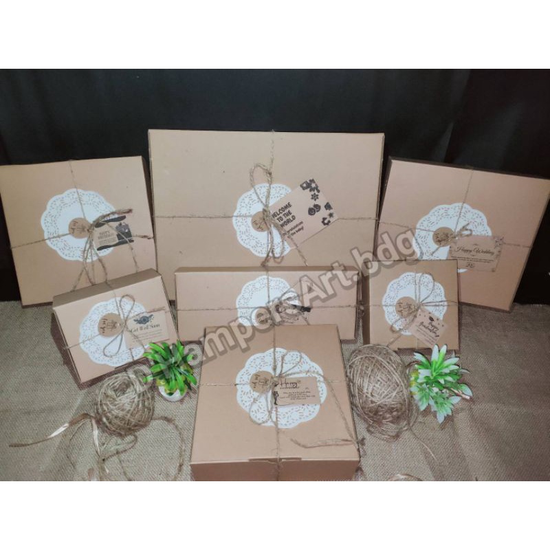 

Hampers Box/Gift Box/Kotak Box/Packaging Box