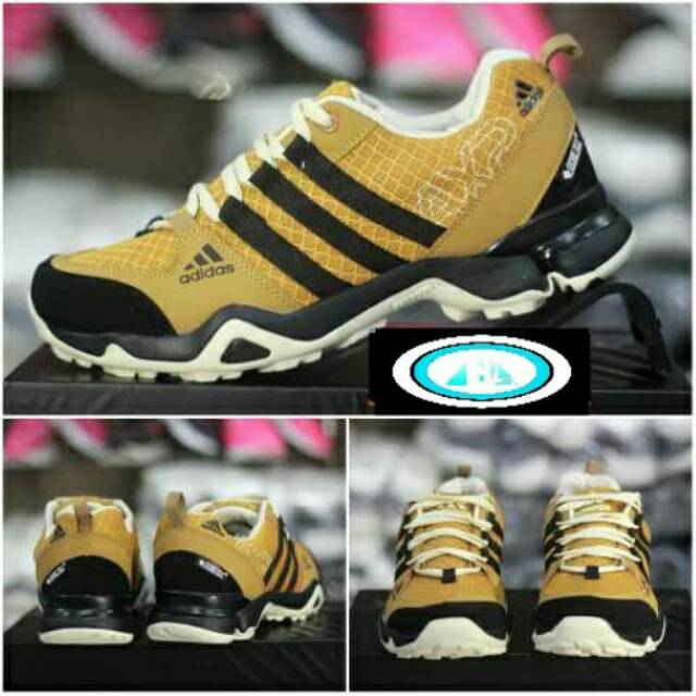 Adidas AX2