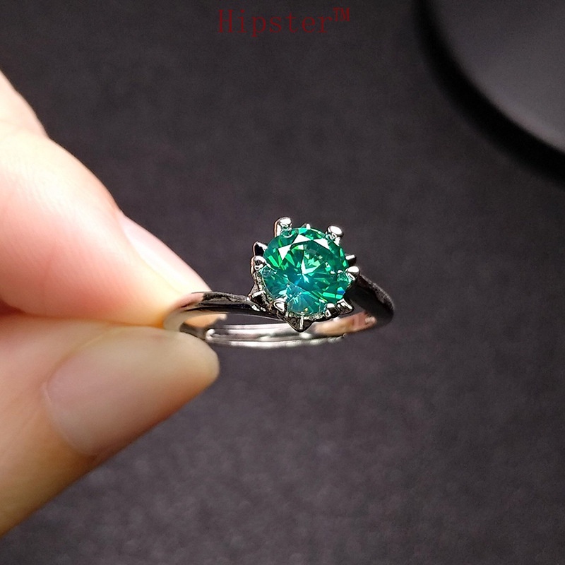 Hot Sale Fashionable Elegant Light Luxury Inlaid Emerald Ring