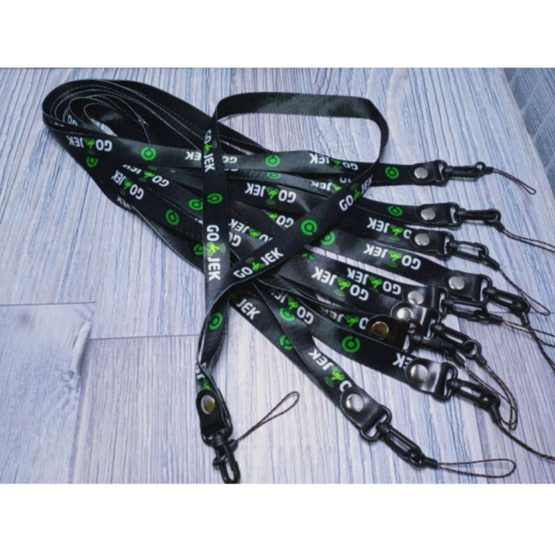 TALI GANTUNGAN HANDPHONE/ KARTU/ KUNCI/ USB/ LANYERD/ NECK STRAP/ MOTIF TERLARIS/ PANJANG TALI 45CM