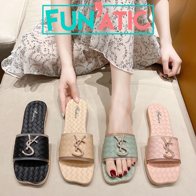 Funatic Sandal Teplek Wanita Import Terbaru Kekinian Fashion Flat SF779