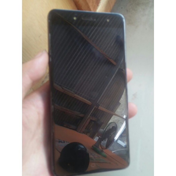 lcd Hisense L695 pureshot plus 5,5 inch