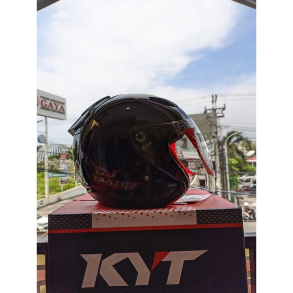 HELM KYT DJ MARU BLACK METALIK