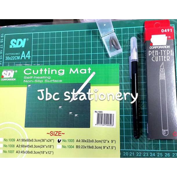 

Paket Cutting Mat A4 + Pen Cutter