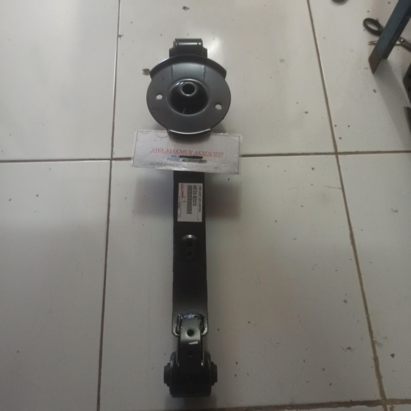 Sayap Lower Arm Belakang Avanza Old New All New Avanza Veloz Xenia Original Asli