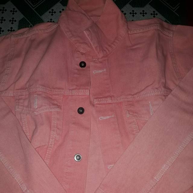 jaket denim warna pink distro untuckd bukan maternal