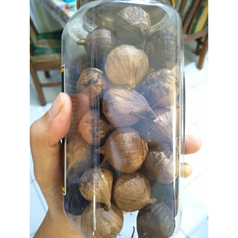

BLACK GARLIC TUNGGAL/BAWANG HITAM/BAWANGLANANG/BLACKGARLICISI250GRAM/BLACKGARLICBOTOLBESAR