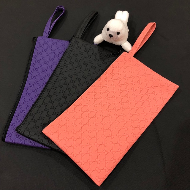 

Map Data / Kantong Dokumen / Zipper Bag Fancy Giro B6 (TEKSTUR)