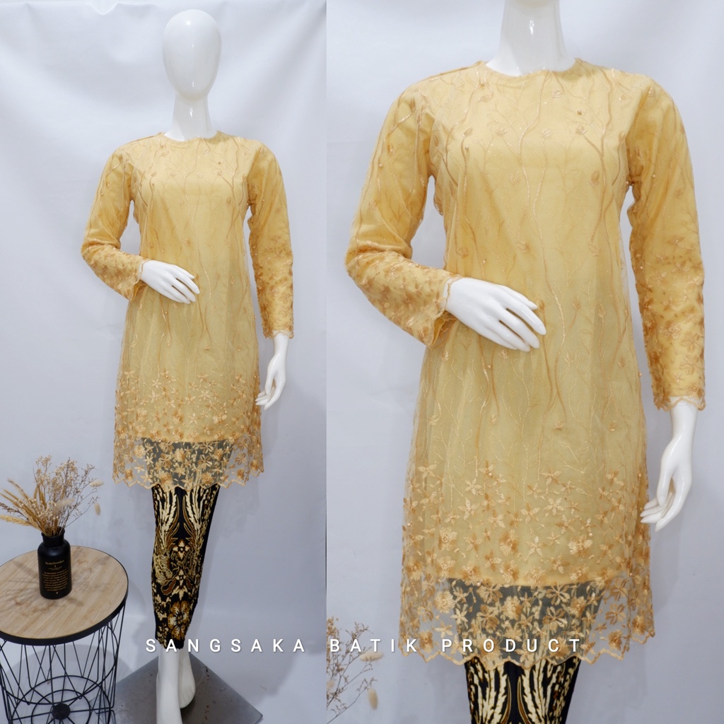 Kebaya Tunik / Tunik Brokat / Kebaya Modern / Kebaya tile / Kebaya Favorite / Batik Couple