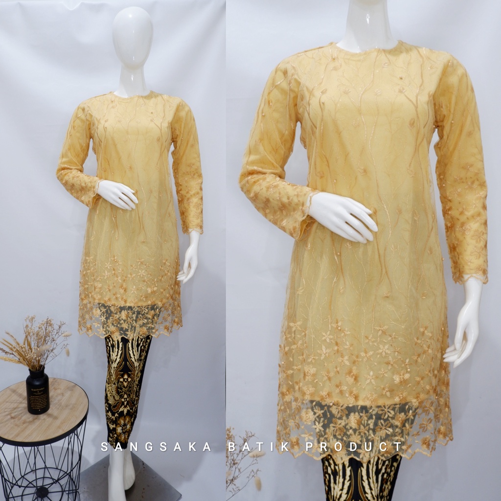 Kebaya Promo/ Kebaya Tunik / Tunik Brokat / Kebaya Modern / Kebaya tile / Kebaya Favorite / Batik Couple